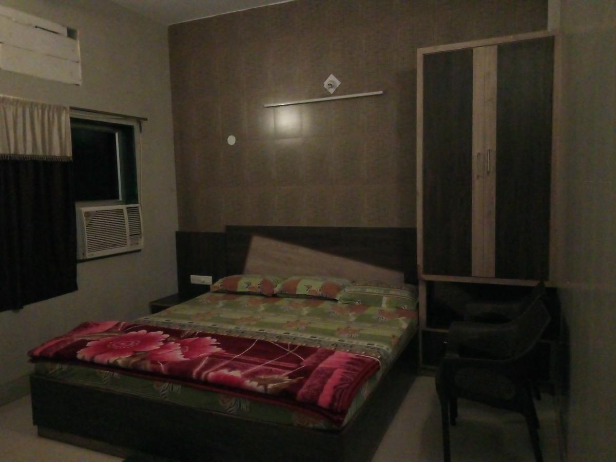 Hotel Sea Foam Puri Exterior photo